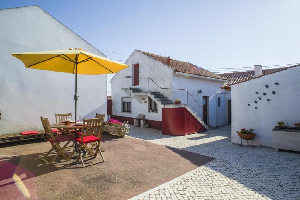 Villa Casas Do Barrio à Alcobaça Extérieur photo